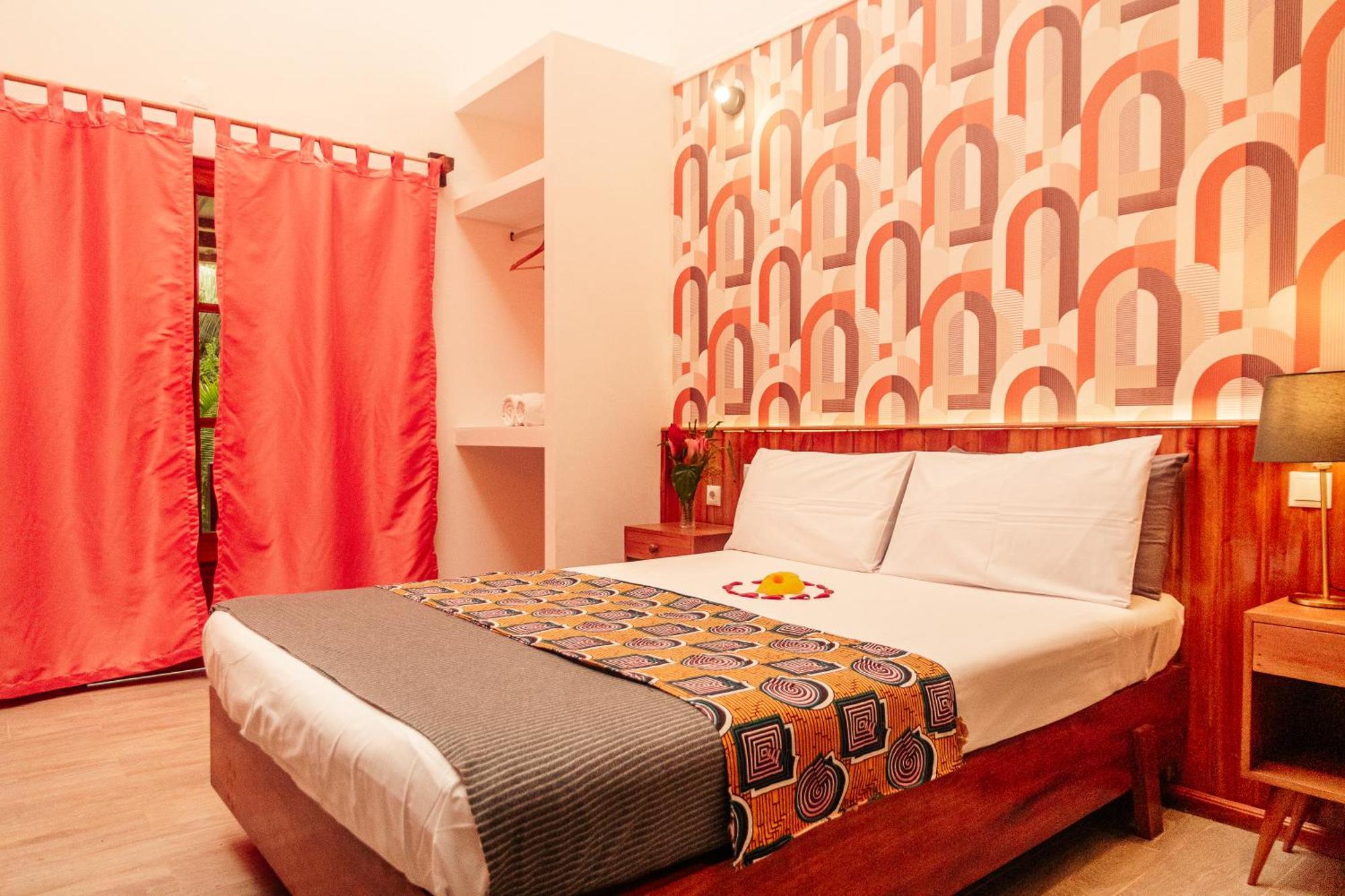 Eden Valley Ecolodge And Farming Madalena Ngoại thất bức ảnh