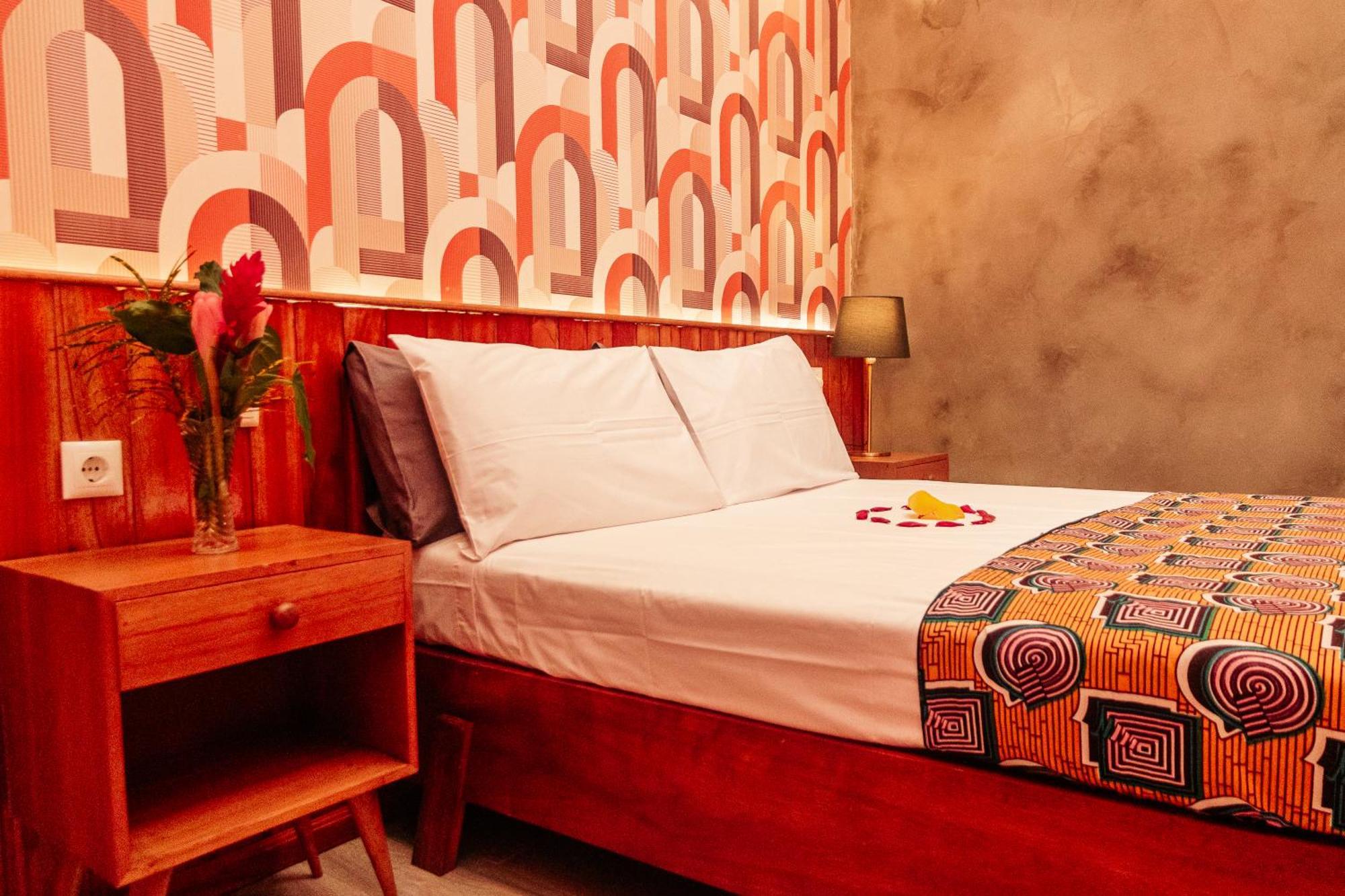 Eden Valley Ecolodge And Farming Madalena Ngoại thất bức ảnh