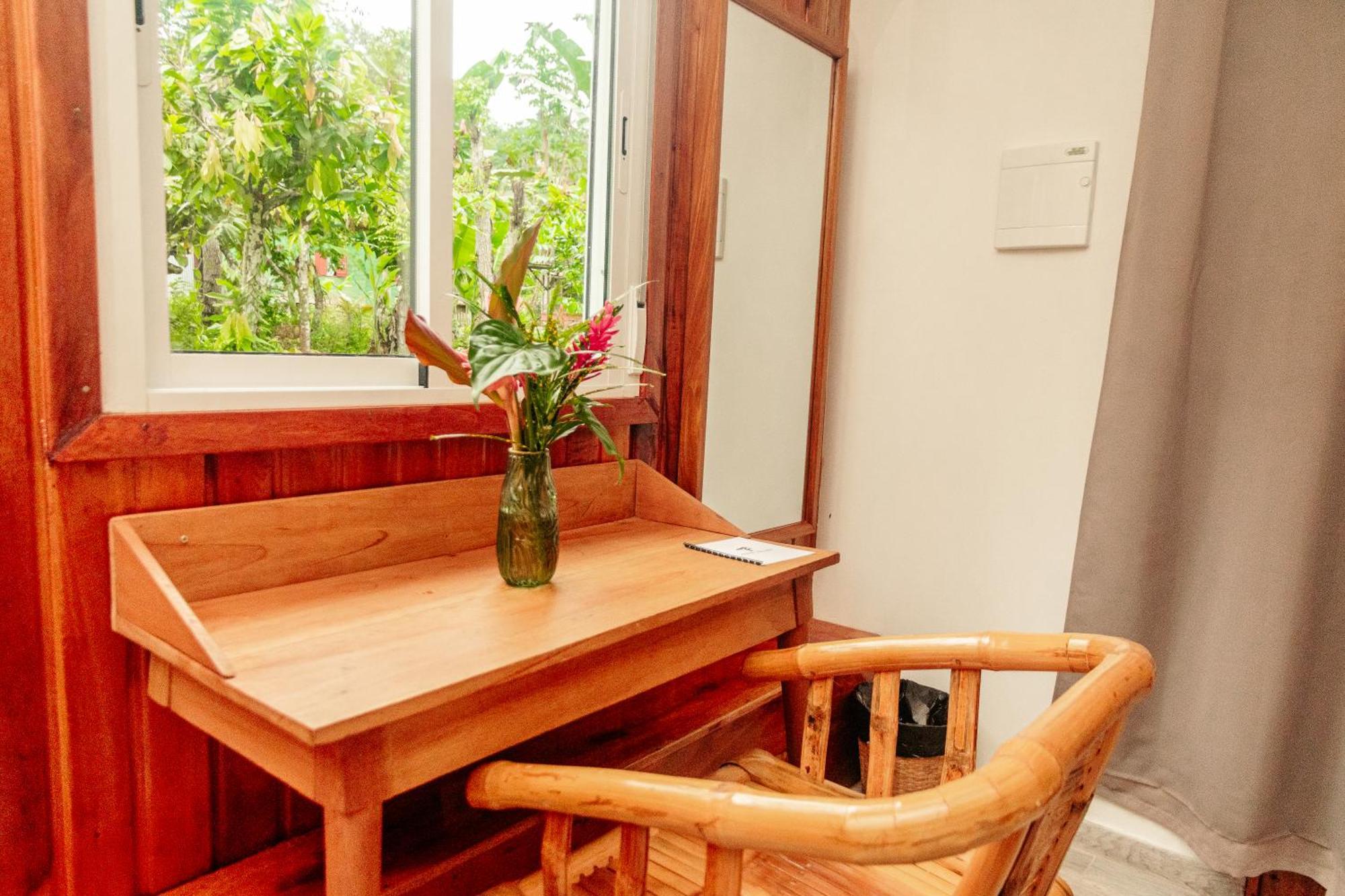 Eden Valley Ecolodge And Farming Madalena Ngoại thất bức ảnh