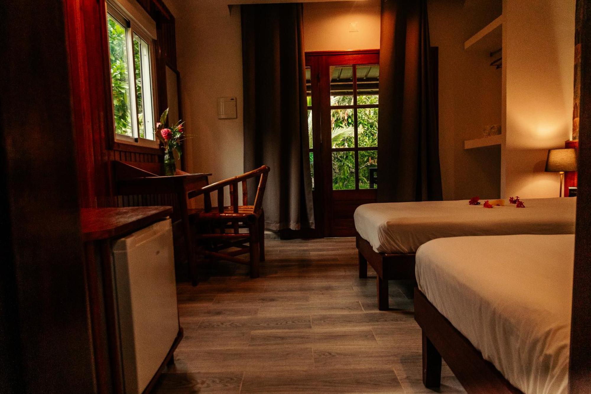 Eden Valley Ecolodge And Farming Madalena Ngoại thất bức ảnh