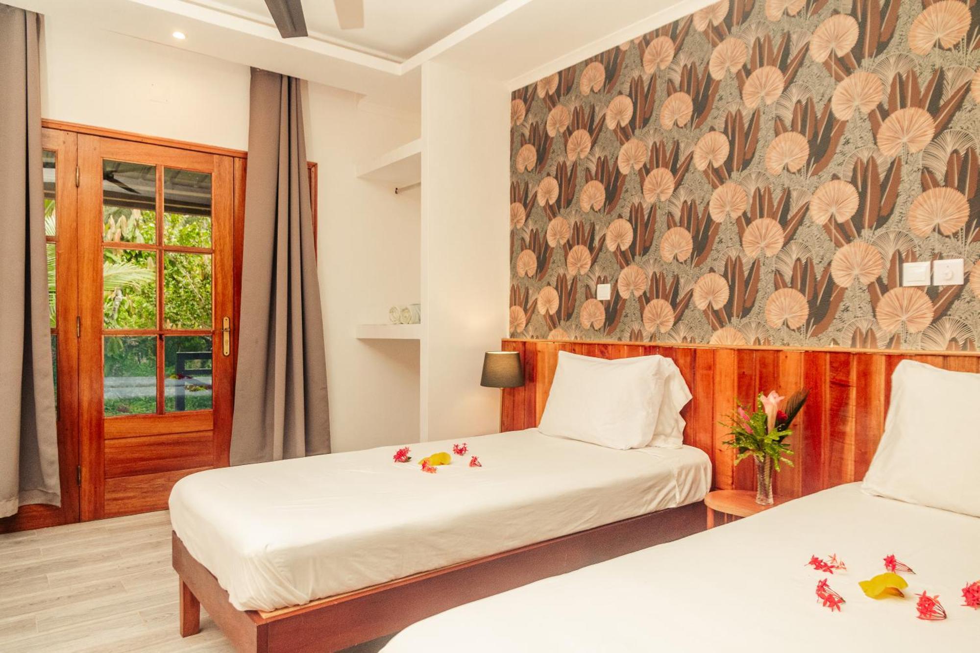 Eden Valley Ecolodge And Farming Madalena Ngoại thất bức ảnh