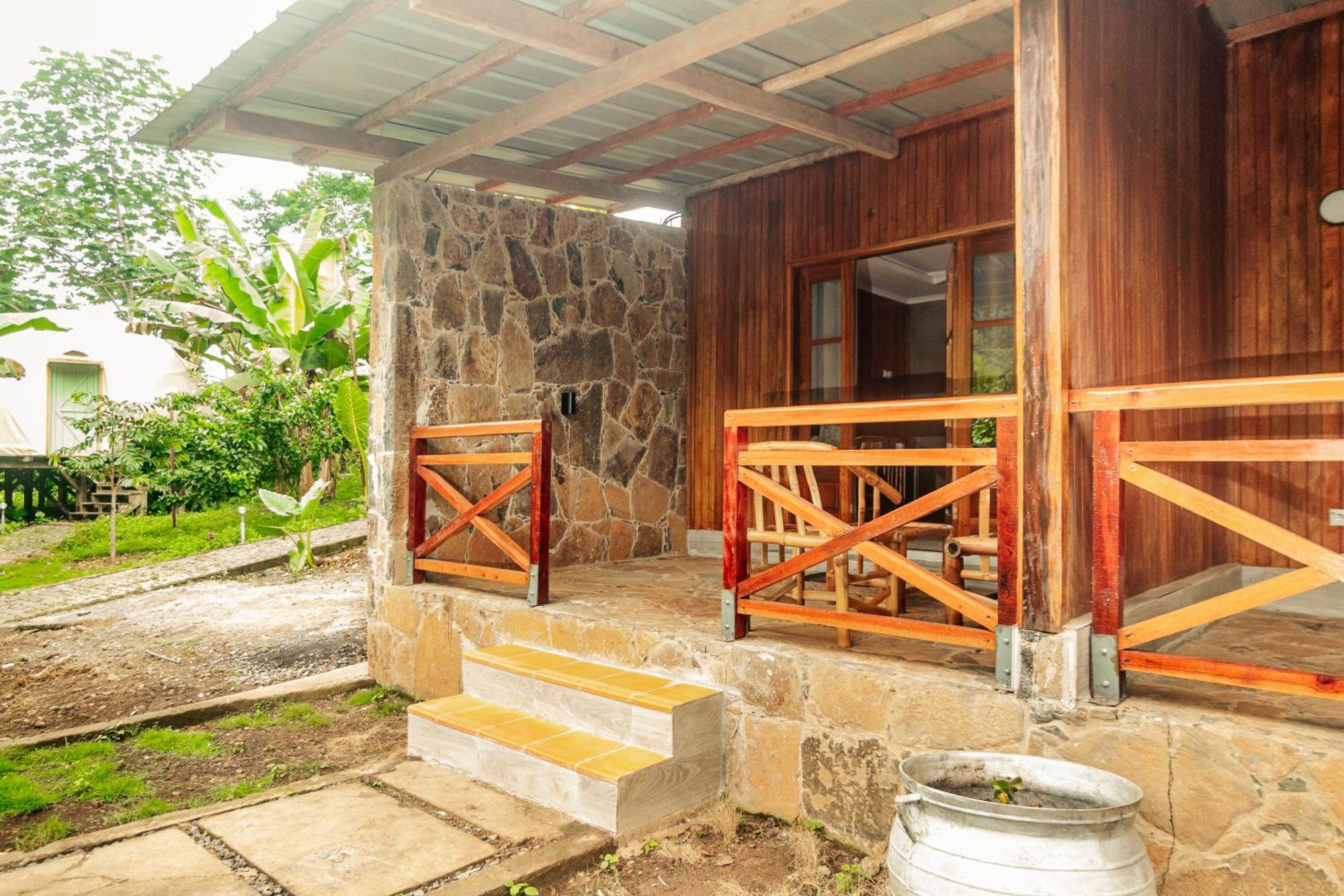Eden Valley Ecolodge And Farming Madalena Ngoại thất bức ảnh